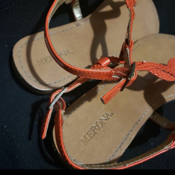 Merona Sandals - Picture 4 of 5